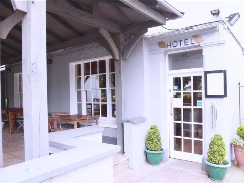 Hampton Court Hotel 东莫尔西 外观 照片